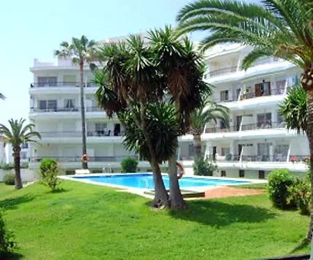 Acapulco Playa 100 * Nerja
